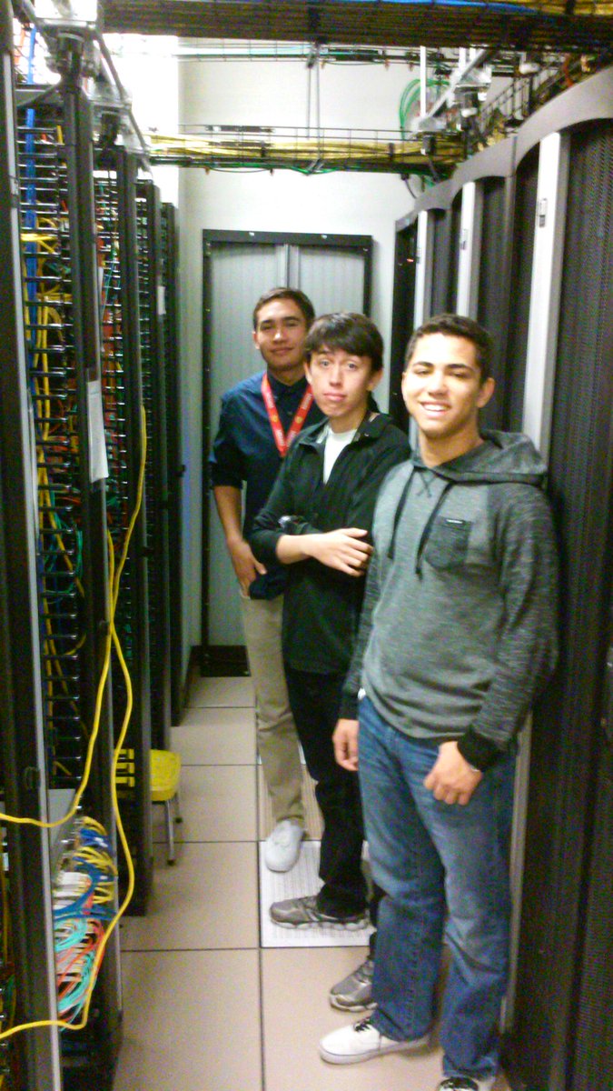 MET_Cybersecure's tweet photo. #Spring_2015_MET students tour of EMCC brainstorm how to reproduce their lab on our campus.  Thanks Estrella Moutain. http://t.co/Kn2ti7jKpf