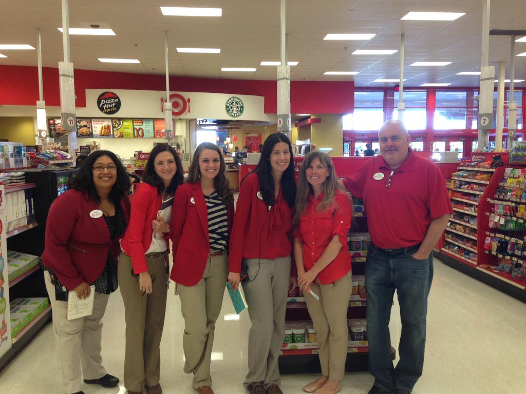 14twentyone's tweet photo. @DeanRobinson63 @merklausner @JamieTajii we just had target celebrity Dean Robinson here in 1421. #greatlookingstore http://t.co/7V2pAC6upV