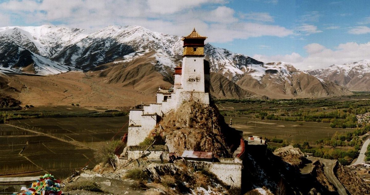 ChinaTopix's tweet photo. In Tibetan Buddhist and Hindu traditions, Shambhala is a mythical kingdom hidden somewhere in Inner Asia.  #Tibet http://t.co/eYEkdHrqnW