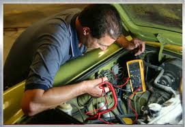 TheCoreGroupNg's tweet photo. Fuses r inexpensive
Autopart shops sell ‘variety packs’ of various popular #fuse sizes
@Gidi_Traffic @TrafficChiefNG http://t.co/TFZ54qXJMC