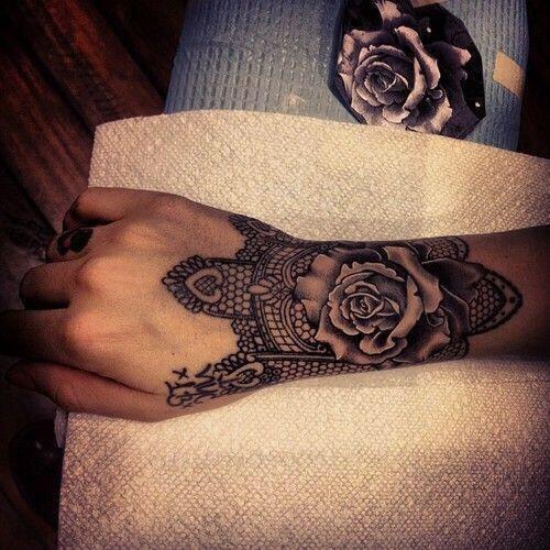 MomentTattoos's tweet photo. http://t.co/eoAFLUFDW5