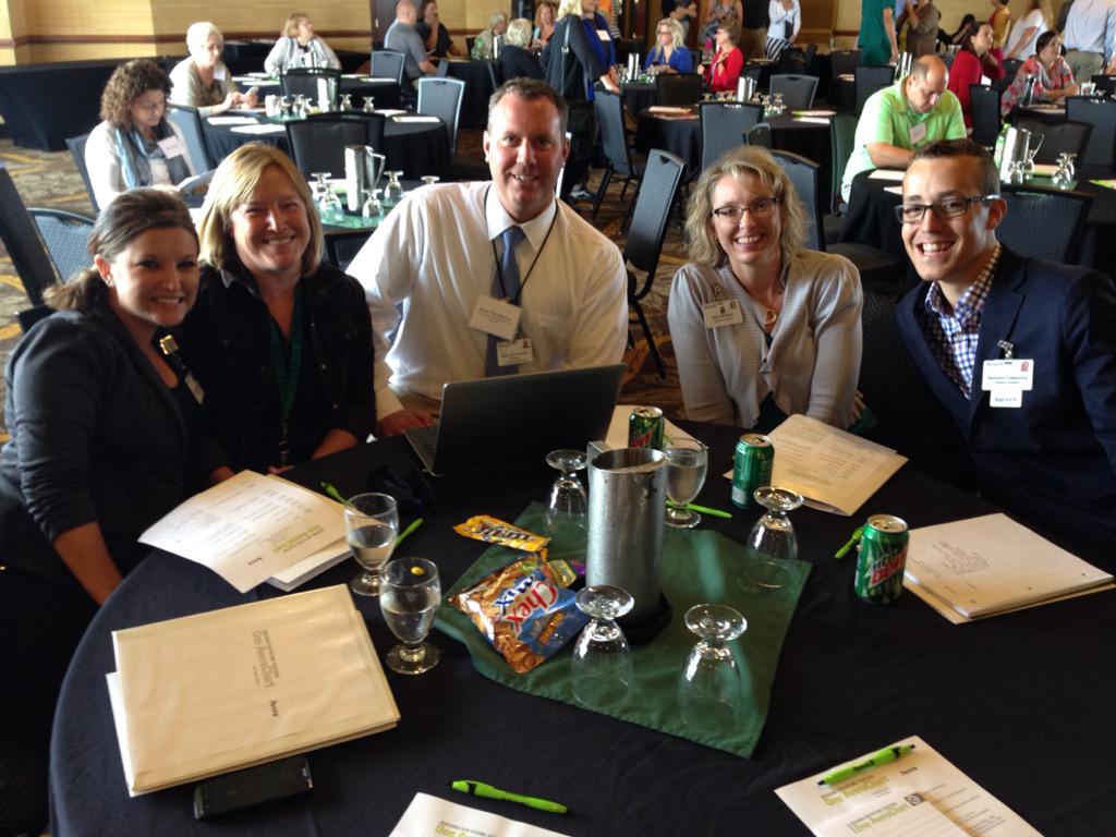 drandrew76's tweet photo. #oneavera #MEDITECH #6onekickoff http://t.co/ervP0M8mo0