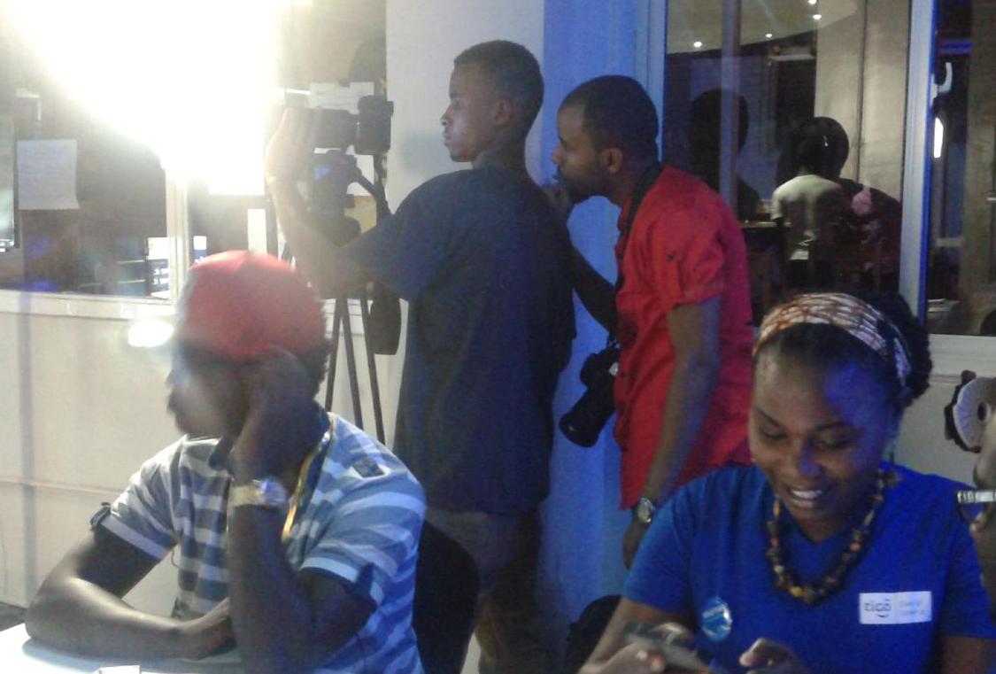 EllisBht's tweet photo. Bruce Melody, Claire Muneza (@CMuneza) &amp; the #PressIt master Meddy Saleh in the @TigoRwanda #LiveItLoveIt new brand http://t.co/6YISLl4l2t
