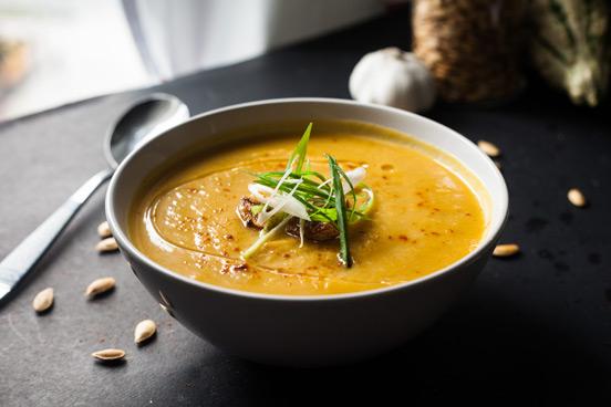 CEAngelicaC's tweet photo. #Receta para pasar este frío!!! ⛄️
#Sopa de ajo, zapallo y puerros 
Ya sabes si te gustó RT!
 http://t.co/aFDAlz2Nbj http://t.co/3iDuxhicIB