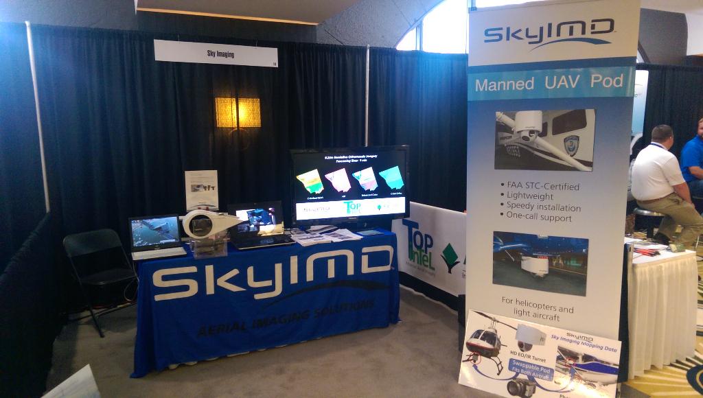 Up and running at <a href="/InfoAg/">a@副業</a> 2015! Come say hello! <a href="/SkyIMD/">SkyIMD</a> <a href="/Ag_Pixel/">AgPixel</a> #precisionag