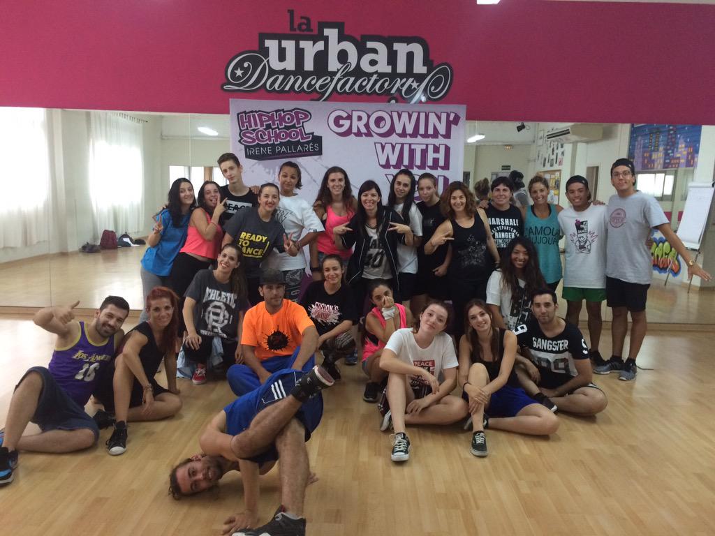 Trabajando en el curso de formación de Profesor de Danzas Urbanas#PDU semana intensiva!!