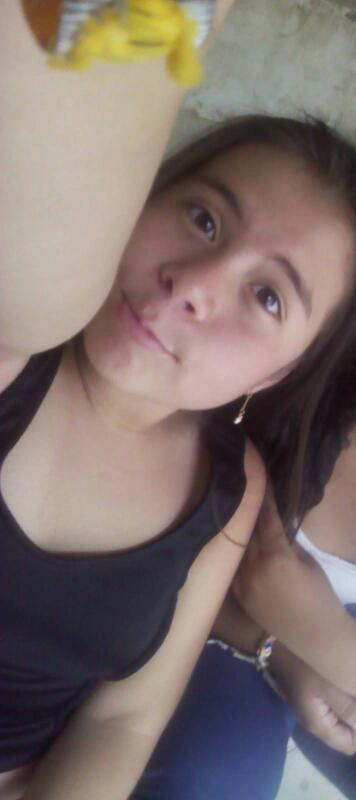 michellehr2's tweet photo. Te caigo mal?? Mira como me vale ;) http://t.co/dZWZKcAqIz
