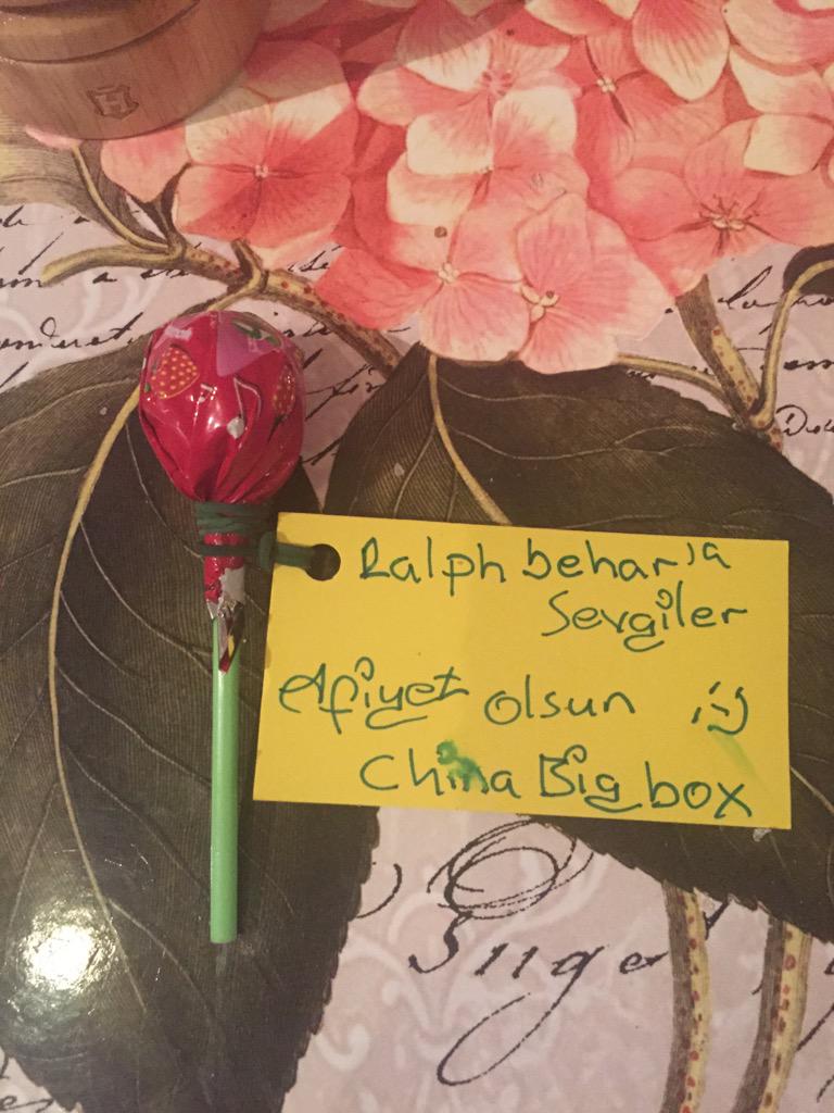 sintiabehar's tweet photo. Yaa cok seker eve serviste :) @chinabigbox http://t.co/8X1n1zJ98P