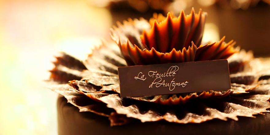 FranceTV's tweet photo. Première épreuve #GrandPatissier du jour avec le dessert de la maison @lenotre_paris « Feuille d’automne » http://t.co/OLlZIIOPyn