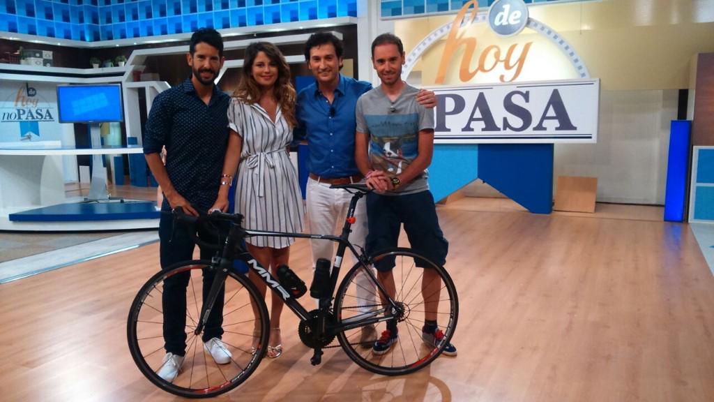 Eva_Fresneda's tweet photo. Esta noche estreno de @PSolidarias en TPA a las 22.10 h Podéis comentar con el hashtag #PS2000KMS http://t.co/wiRVVS6j2k