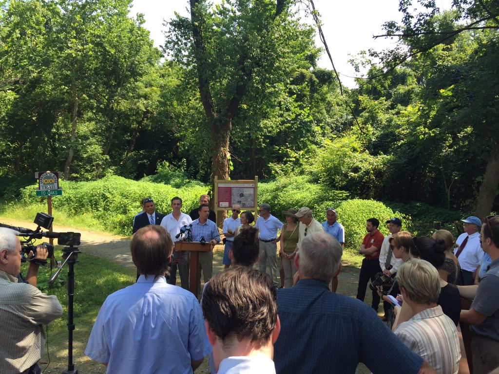 MontCoPlanning's tweet photo. Celebrating the official opening of the restored Schuylkill Towpath #montco2040 @MontcoPA @bcgp http://t.co/rQ71166DP5