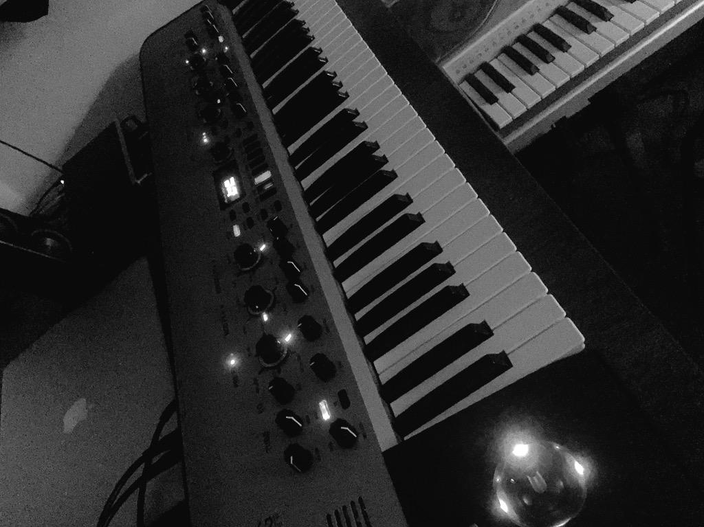 GoneDistrict's tweet photo. Just finished jammin' around and discussing future plans. Exciting and unmissable! #gonedistrict http://t.co/9d26O5mzCu