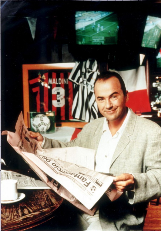 90sfootball's tweet photo. Every Saturday morning on Channel 4 during the 90s! http://t.co/6cXCGqsLjv