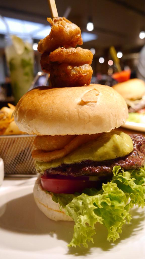 Gabriella_MCR's tweet photo. Just look at it... the LAX burger in all its glory... ๐ @GrillManc @TCAirlinesUK #TCAtakeover http://t.co/O52PcUIB4T