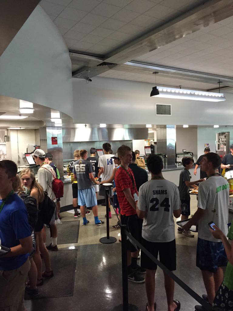 NextLevelUlti's tweet image. Hot Line 2! #allyoucaneat #delicious