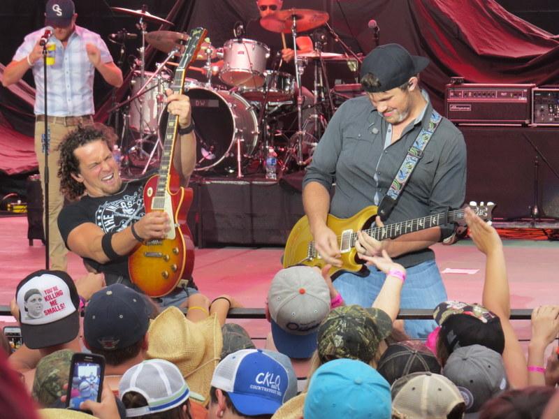 nancilynndagg's tweet photo. @coleswindell at @Country_Fest brought in a storm - literally! AMAZING SHOW but not long enough #cfest2015 http://t.co/WGSAoQNJtw