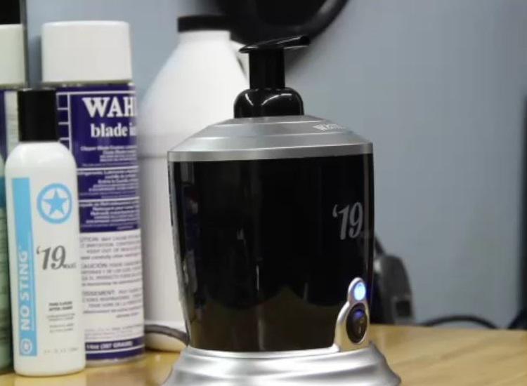 wahlprof's tweet photo. New Hot Lather Machine video is live on YouTube! #Wahl #HotLather #ShavesForDays https://t.co/hoyGhCF4qI http://t.co/ZGd4kgYTdS