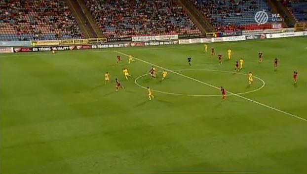 Ivanovski (far L in red) appeared to be onside when the pass was released Ivanovski (far L in red) appeared to be onside when the pass was released
