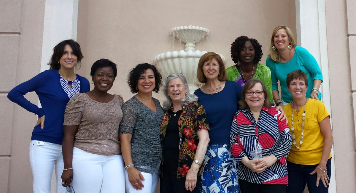 cn_smallgroups's tweet photo. #nativitysmallgroups #circularfaith
A Ladies Small Group visits Joseph production at Sight & Sound, PA http://t.co/gzuHYRbTgi