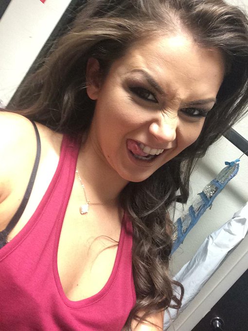 Smile it's camera time http://t.co/EElTbDowKM<a href="/tag/houston"class="tags"><span>#houston</span></a>