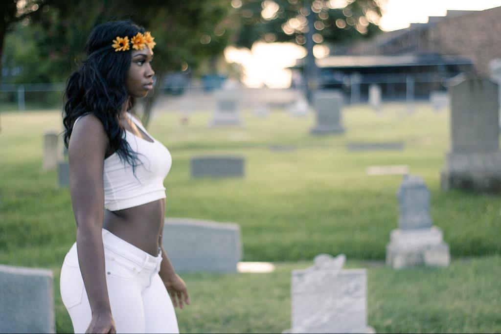 JaredAMoody's tweet photo. #LifeToDeath 😇😈 http://t.co/b9e2l1IHkr