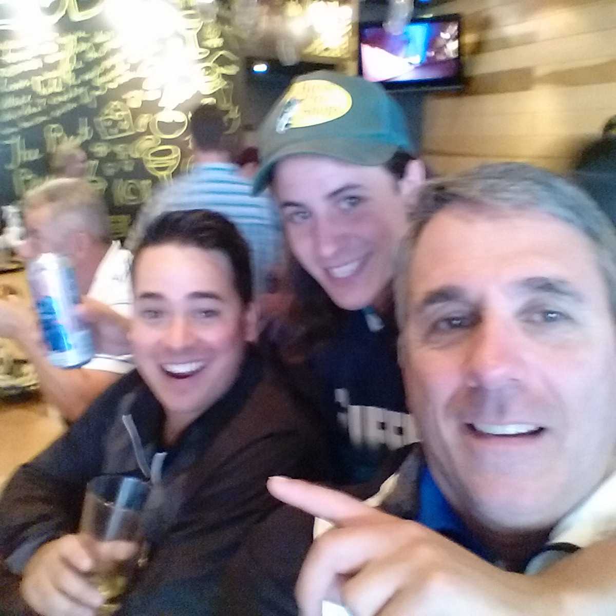 Great burgers <a href="/eddieburgerbar/">Eddie Burger + Bar</a> with da boys! Bonne soiree a tous! Have a nice evening <a href="/banff/">banff</a>