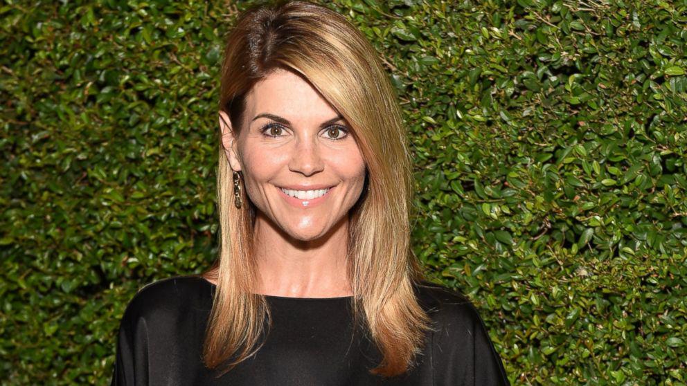 Happy birthday to Aunt Becky herself, Lori Loughlin! 