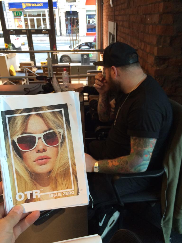 mani_manchester's tweet photo. I got a sneak preview of #offtherailsmag issue zero mockup by the unusually #bashful @matthewcomer! #lotsofstaples http://t.co/SSA0ENsfLc