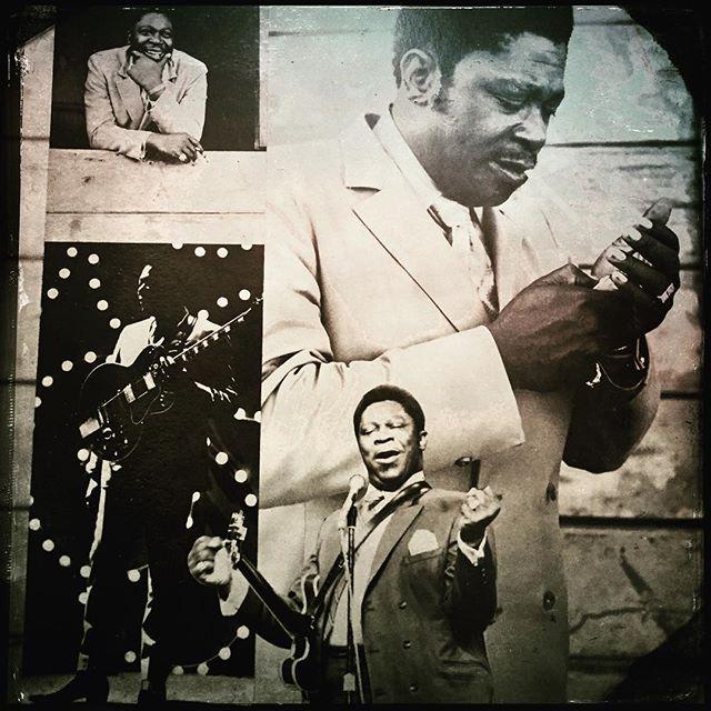 BluesMagazine's tweet photo. #BBKing #blues #vinyl #CompletelyWell https://t.co/3Nq4mwoDXm http://t.co/YKsGgXCQoT