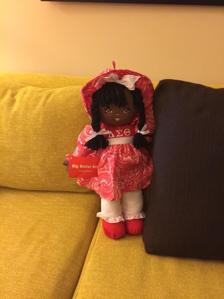 Has anyone, I mean anyone seen Mari and Etta at the convention?