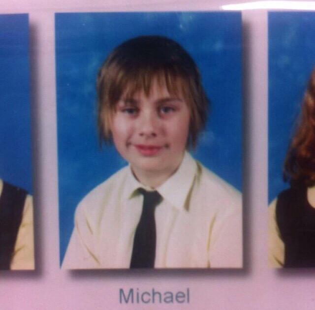 troyesfollicles's tweet photo. fetus michael as signs #MTVHottest 5SOS 

Aries http://t.co/MauHxG2GWj