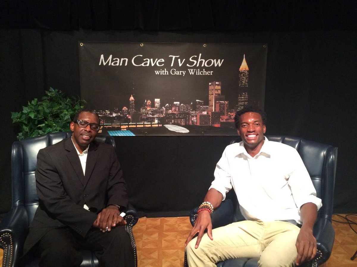 My interview on Man Cave TV, Great Show, Great Audience...ezwp.tv/V4xhUvTW