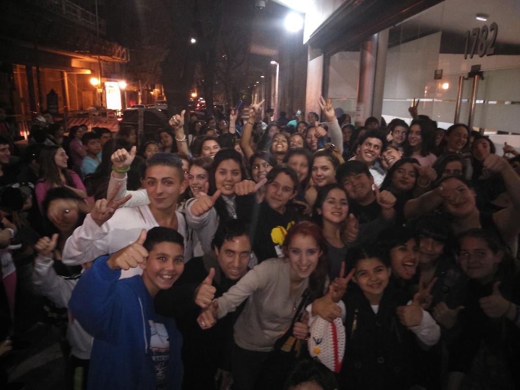 combatearg's tweet photo. #CombateTiene un fandom INCREÍBLE!!! Gracias a todos por estar siempre presentes 😊 http://t.co/yqDwbjOnIc