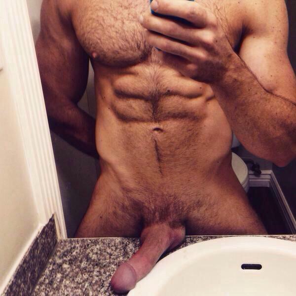_cockring's tweet photo. #BeardsNTattsTuesday #FurryHunk #HairyArmPits #SuckingCock http://t.co/SuiI86epoB