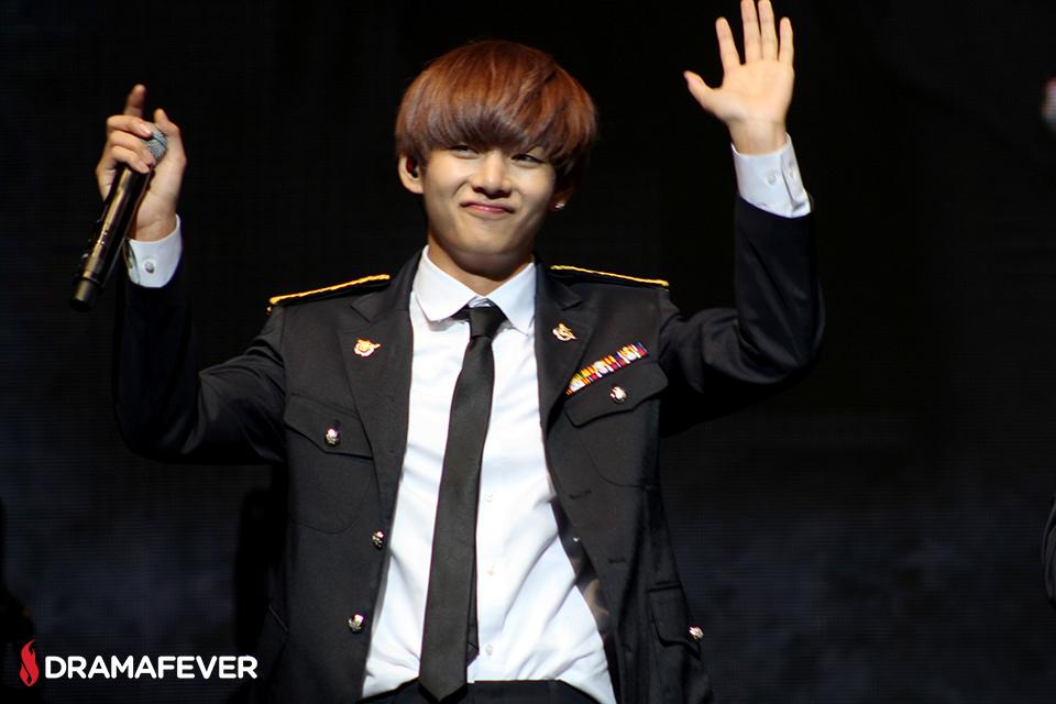 BTS_ARMY's tweet photo. [ @dramafever ] BTS' Episode II: The Red Bullet tour takes over Los Angeles #TRBinLA #TRBinUSA @BTS_twt #V http://t.co/89BmxQBQY7