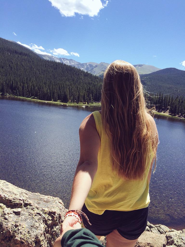BaileyMedearis's tweet photo. @shadesofhayds #followme when I push you into the lake 😘 http://t.co/95R98RzqjJ