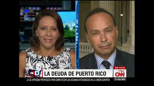 CNNEE's tweet photo. ¿Cómo resolver la crisis de deuda en Puerto Rico? @RepGutierrez lo analiza  http://t.co/PzMPQdrMFM — @CNNDUSA http://t.co/ODvLfSi3WK
