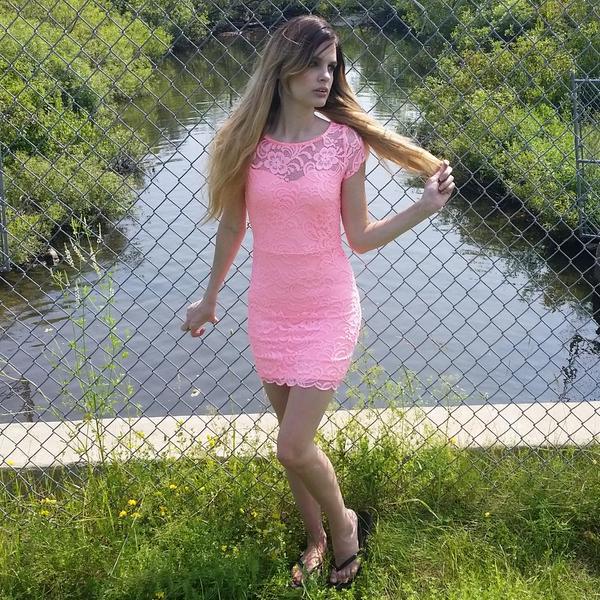 Lizbet_Sanchez6's tweet image. My favorite model girl :) #ANTM Courtney ♥ 
#teamcourtney #teamcourtney #teamcourtney 
@babygirl031994