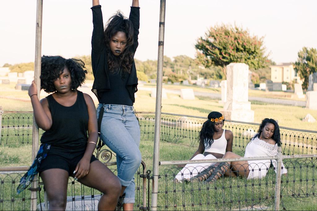 JaredAMoody's tweet photo. Frozo's Angels 😇
#LifeToDeath Pt.1 http://t.co/KkEu5GDgZN