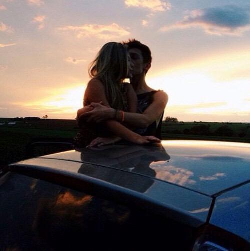 couplesgoals__ tweet picture