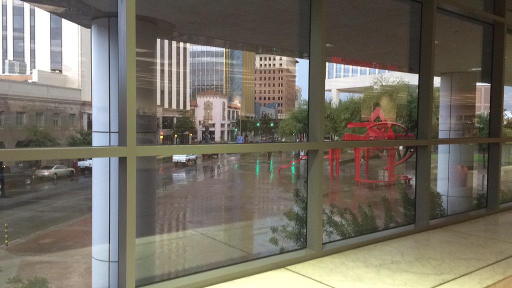 IdeaSpaceLib's tweet image. Today, Walk-in Social Media Help is RUN-in social media help. Drive carefully, there&apos;s localized flooding. #tucson