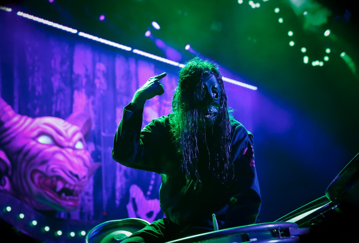 slipknot's tweet photo. Watch us LIVE from #SummersLastStandTour tonight here: http://t.co/tonRmNAVvr http://t.co/TbBZaOdO5A