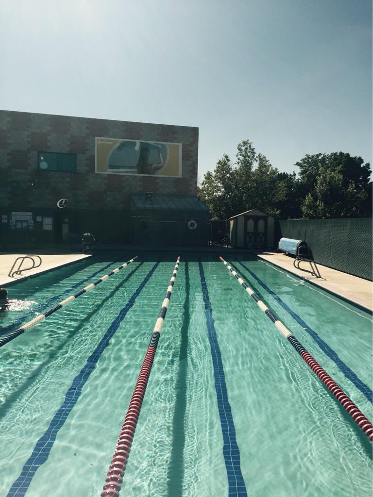 jay_guyer's tweet photo. #IMLakeTahoe #training 
 #swimswamfun http://t.co/mNAxJ8ZSp5