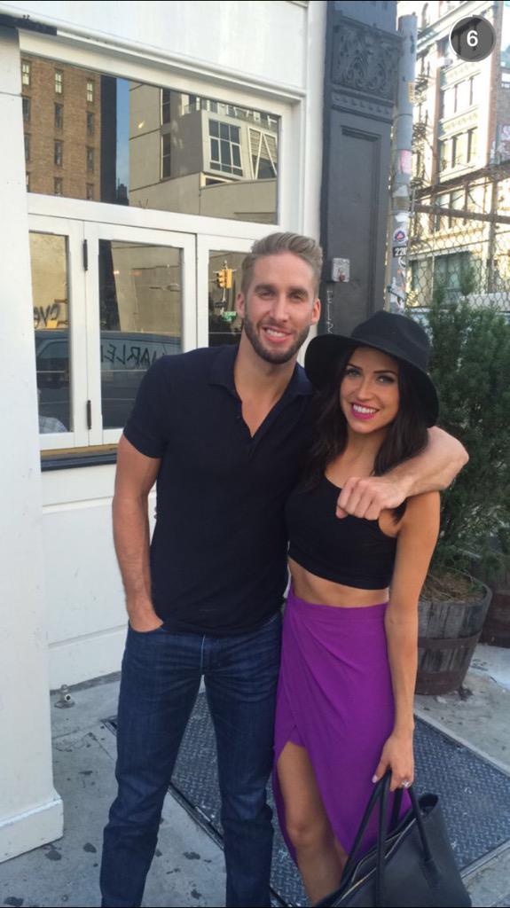 finale - Kaitlyn Bristowe - Shawn Booth - Fan Forum - General Discussion  - Page 65 CLCvQfkUwAAyd3z