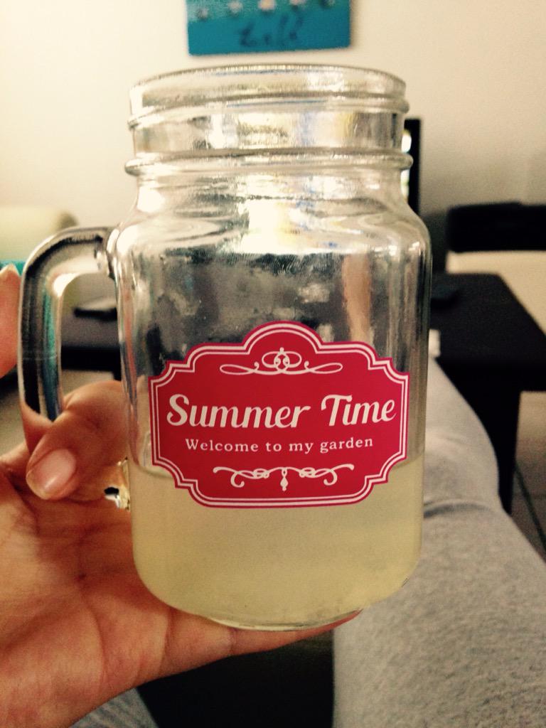knito28's tweet photo. Refrescándome 😁👍🏻 http://t.co/vIinpaHKll