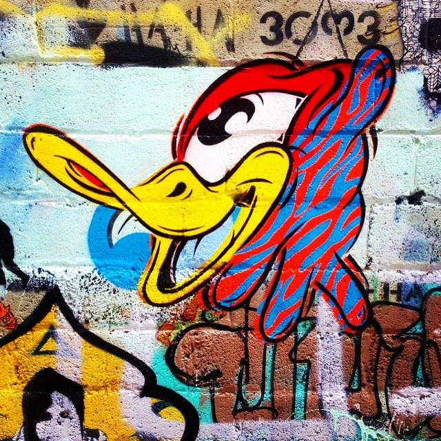StArtEverywhere's tweet image. @capererg down #BlenderLane!
#BlenderStudios #BlenderCrew
#burncity #melbourne #melbournestreetart #rsa_graffiti …