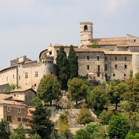 visit_lazio's tweet photo. #Buongiorno da #Labro, terrazza panoramica incastonata nei monti #reatini tra #Umbria e #Lazio #igers @igersrieti http://t.co/4lsksVWR8H
