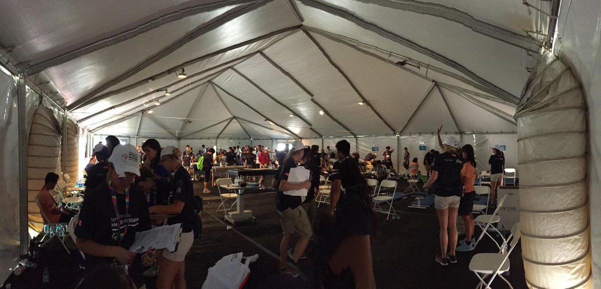 CherylResnik's tweet photo. FunFitness @ 11:30 am with athletes wall to wall #pttransforms @uscbknpt http://t.co/w9b0Yiy0Yn