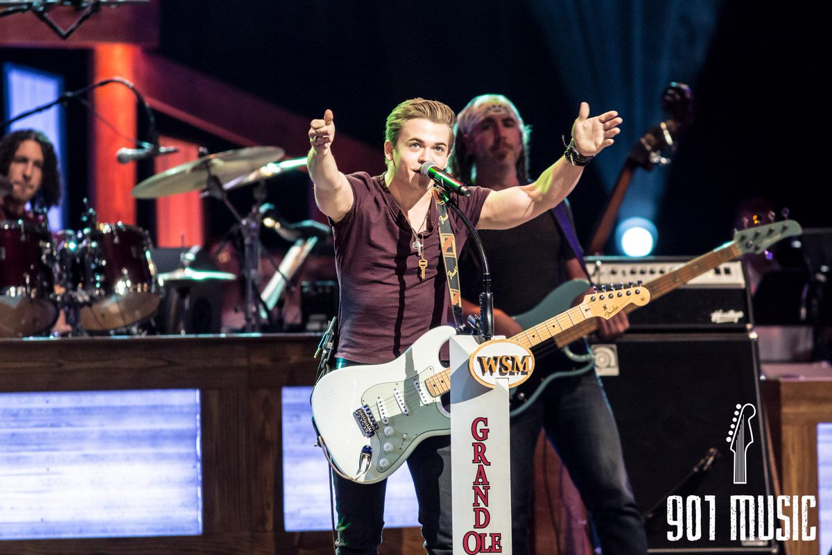 901Music's tweet photo. What's up @HunterHayes fans? Here's our recap from his Opry show last month. Lots of photos.

http://t.co/iTAeOwV1R4 http://t.co/hx2XuneO56
