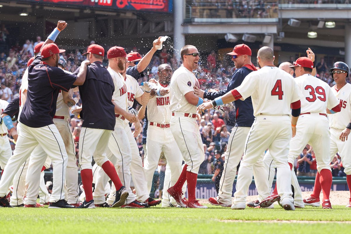 CleGuardians's tweet image. RT to thank David Murphy for being a pro on and off the field.

#ThankYouGoodGuy atmlb.com/1LW6Xfi